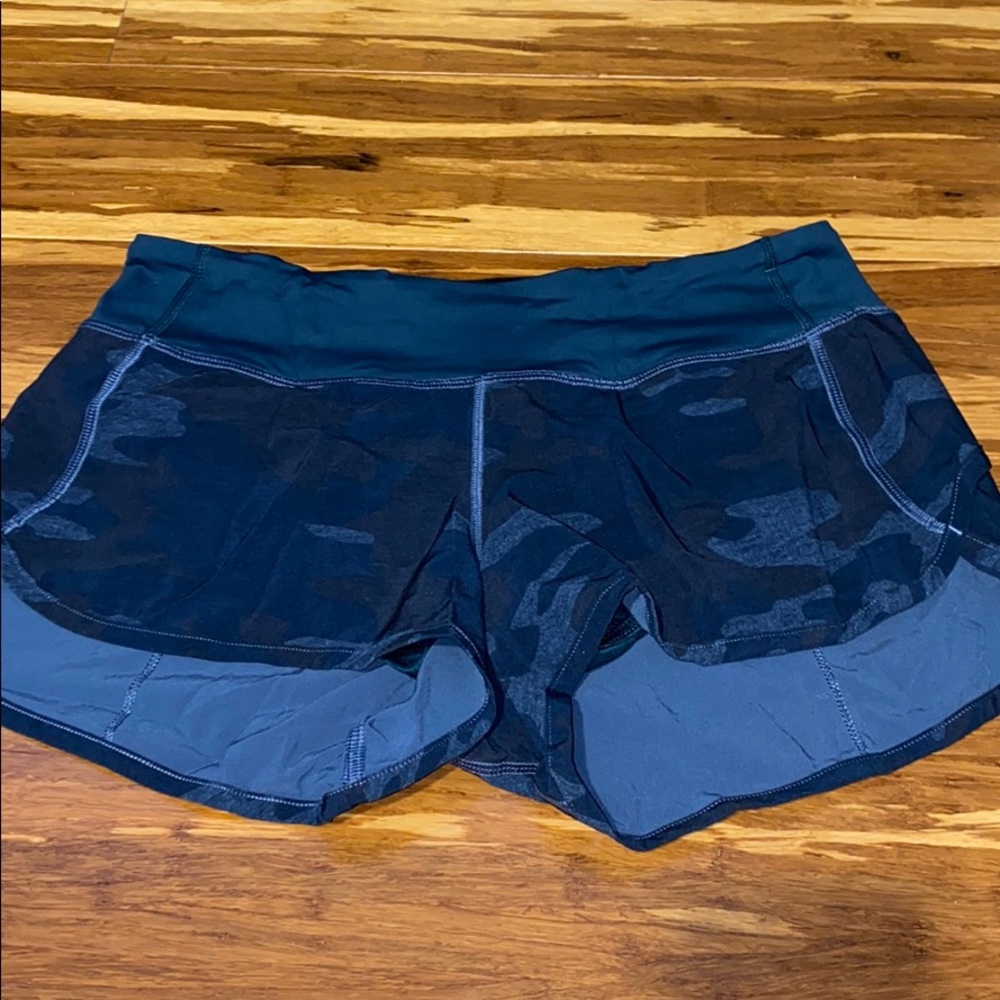 Lululemon Speed Shorts - Alberta Lake camo